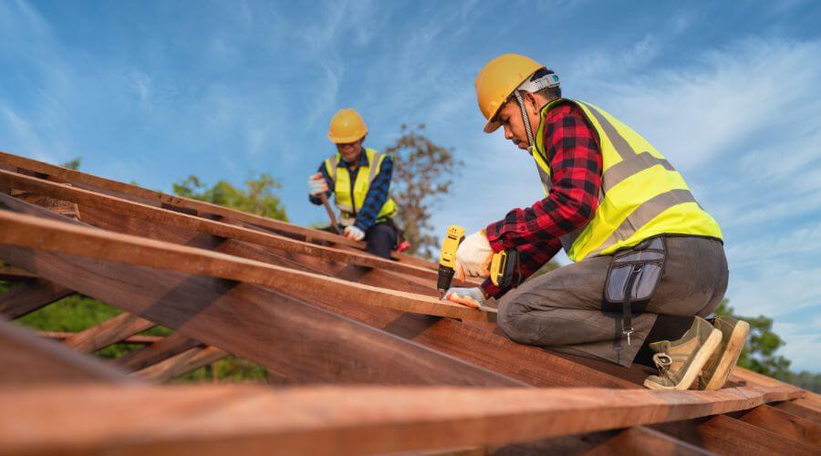 Professional Flat Roofing Installation services in Ludington, MI